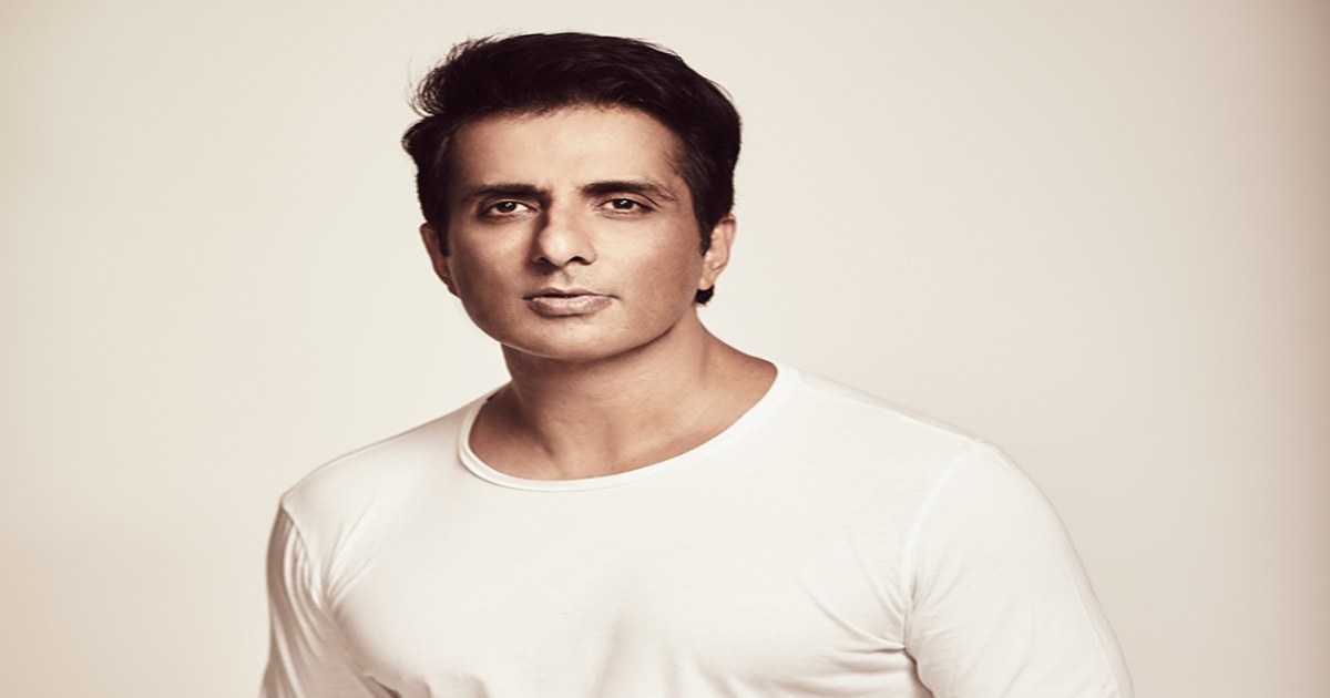 Sonu Sood to set up 18 oxygen plants across various states